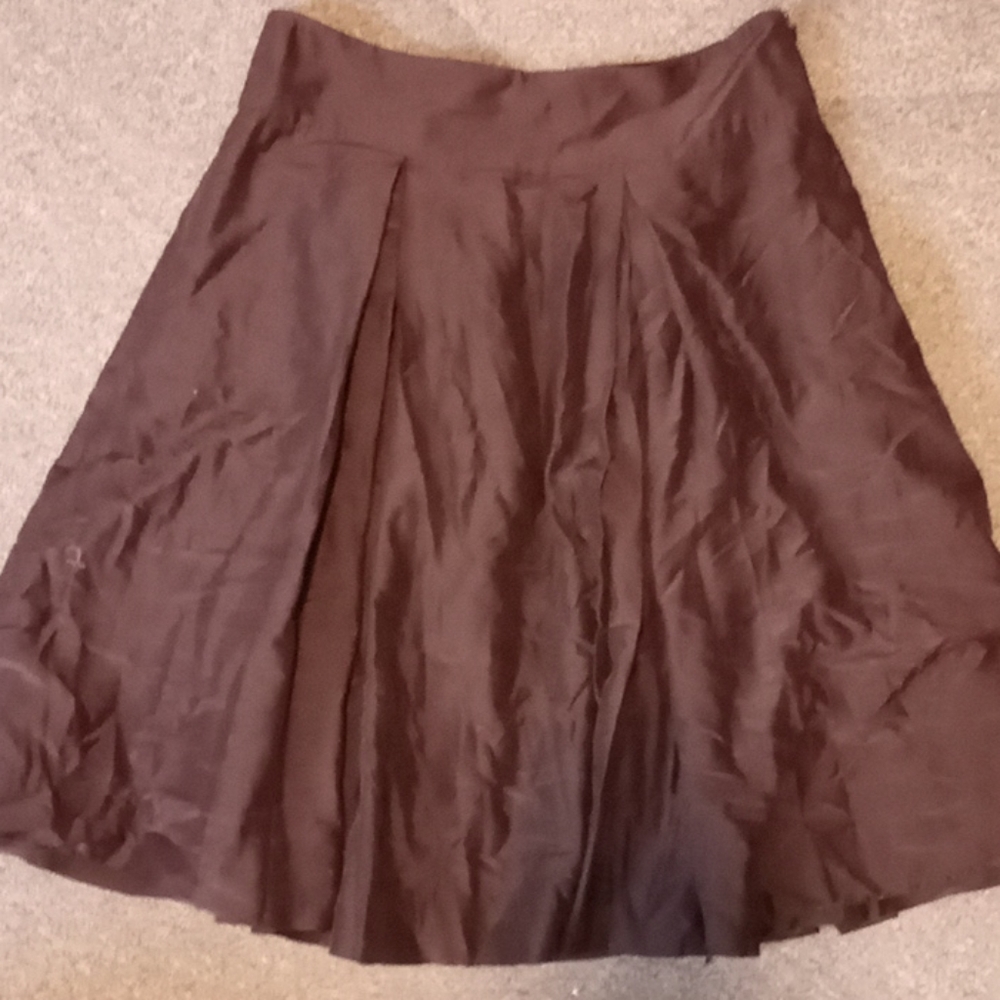Size 4 woman's brown knee length banana Republic s